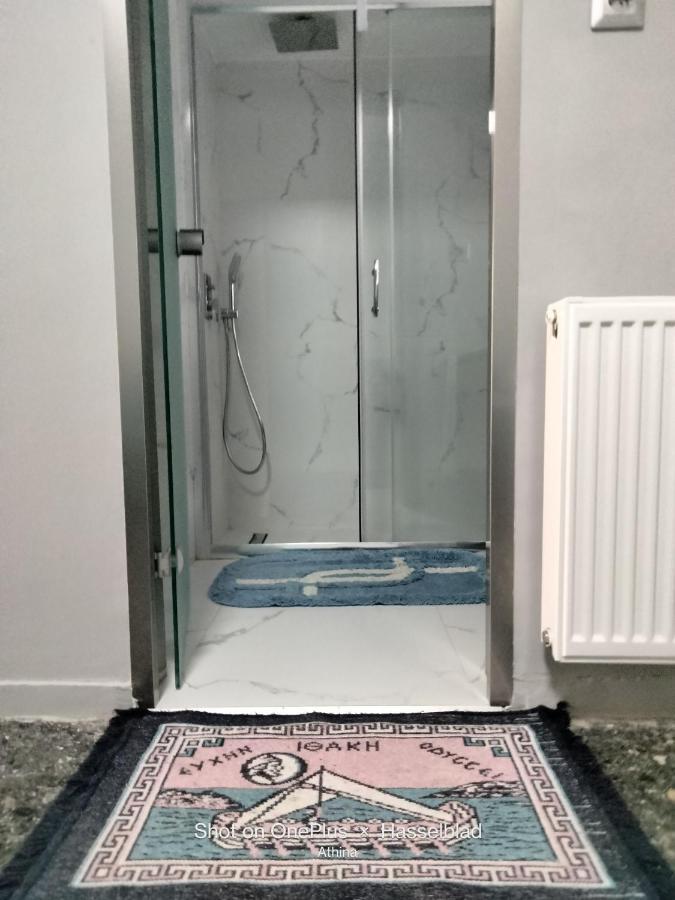 אתונה Modern-Lux Central 1 Bedroom Condo מראה חיצוני תמונה